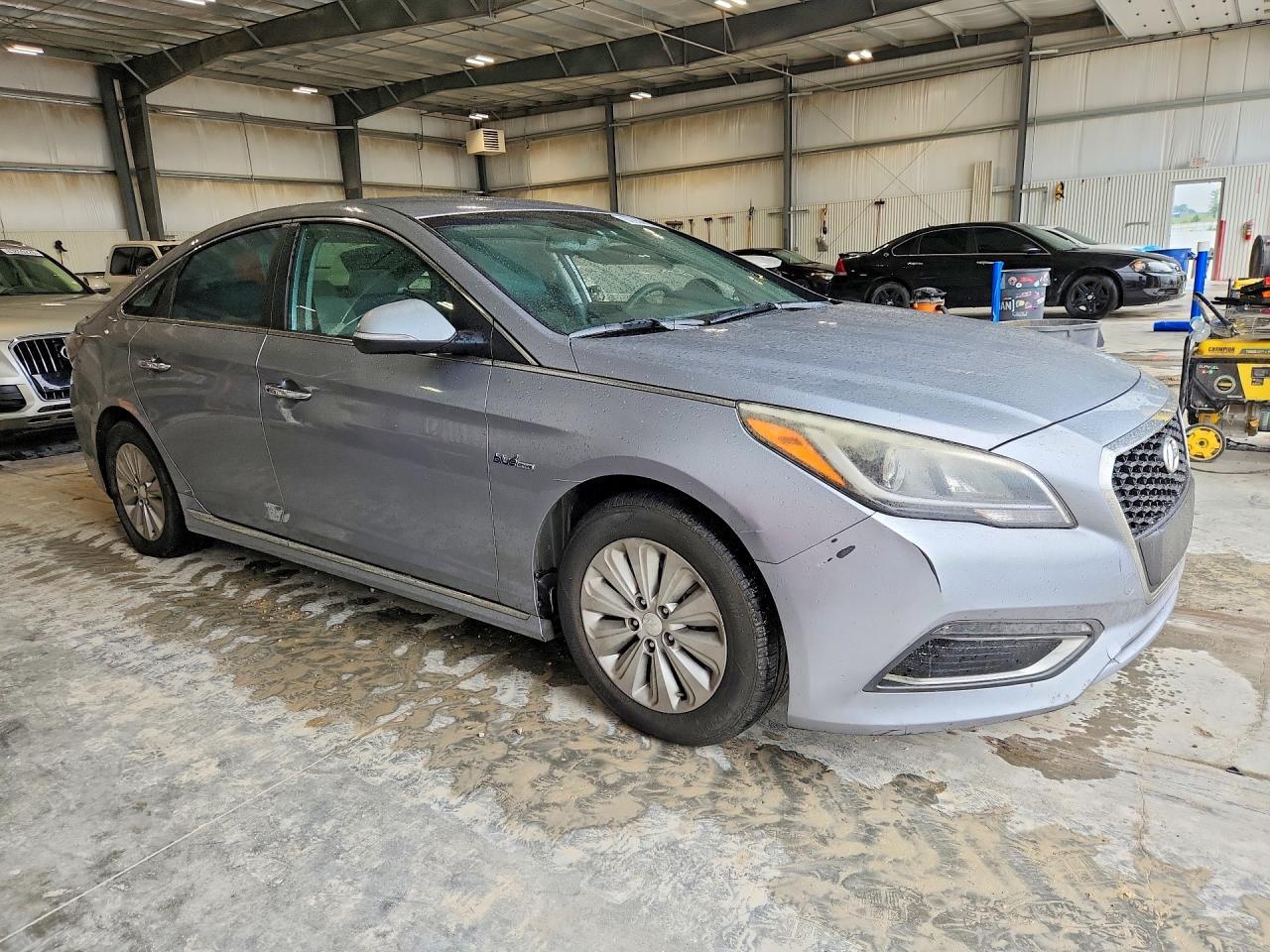 2016 Hyundai Sonata Hybrid Se - Image 4