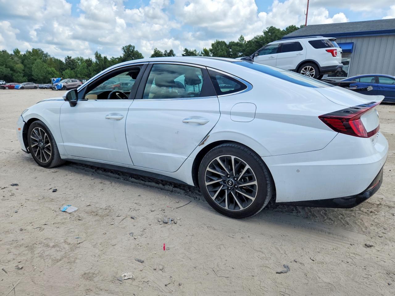 2020 Hyundai Sonata Limited - Image 2