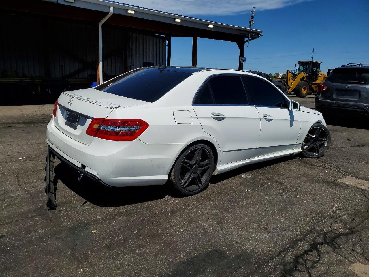 2013 Mercedes-Benz E 350 - Фото 3