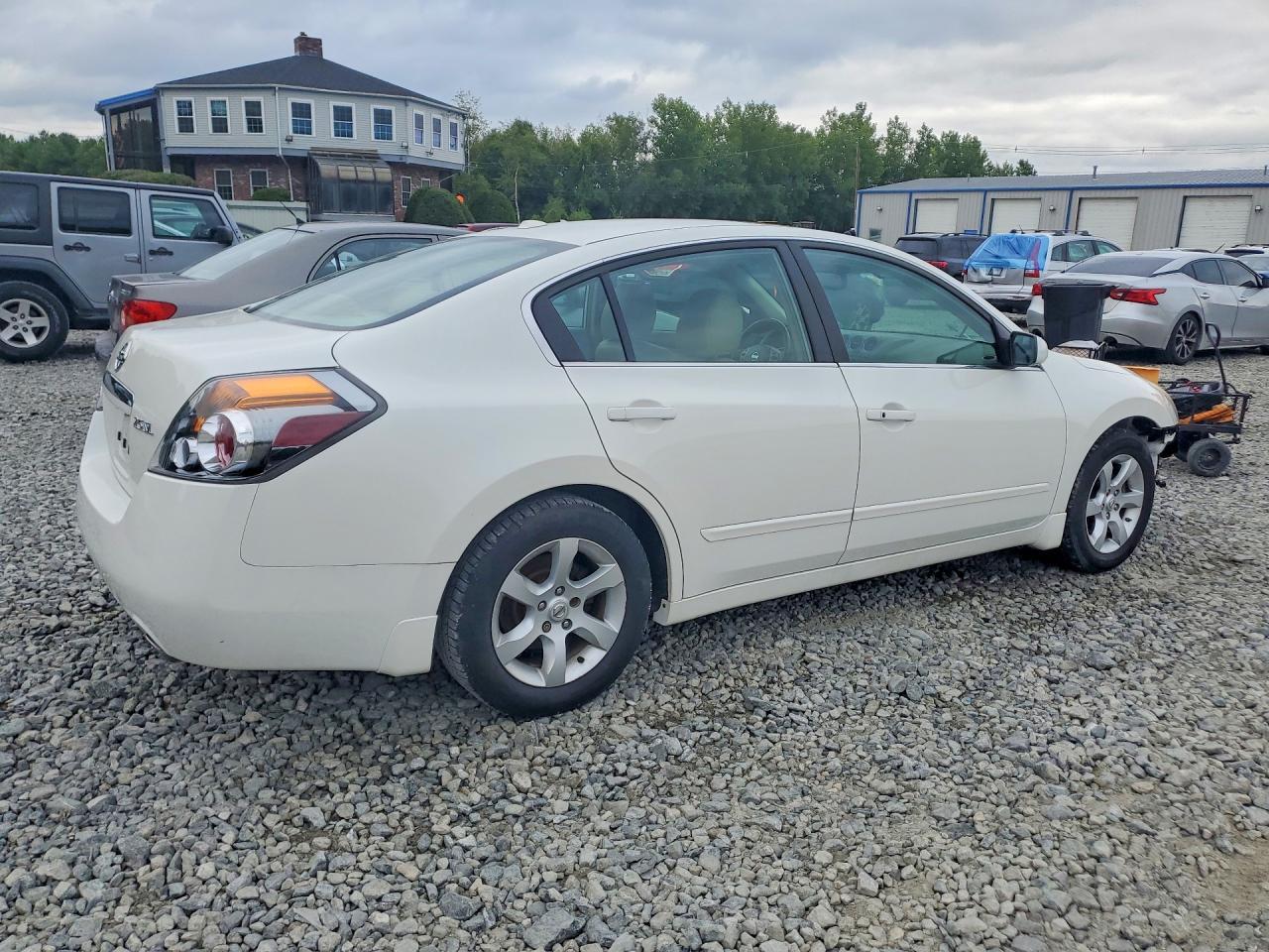 2009 Nissan Altima 2.5 - Фото 3