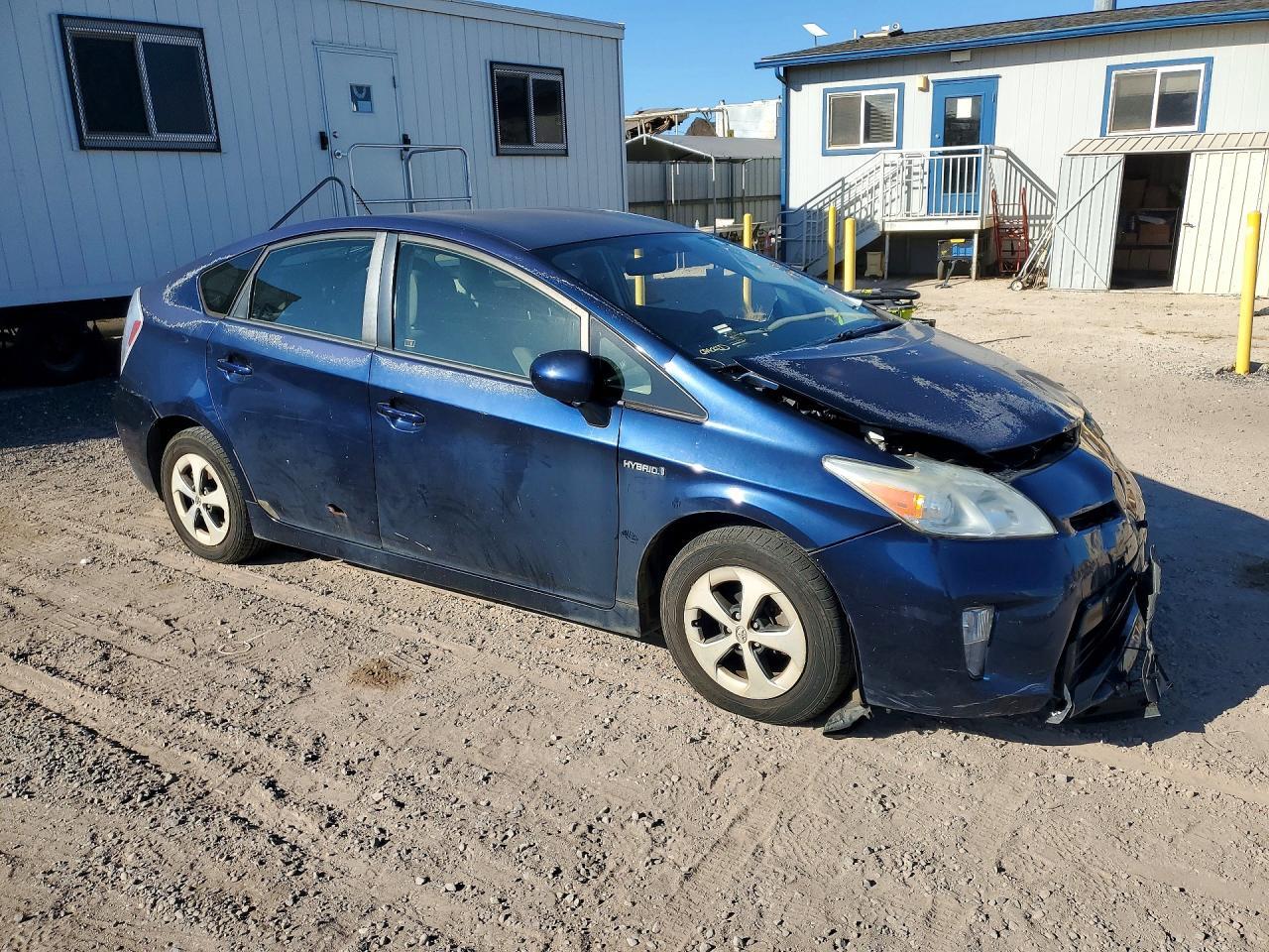 2013 Toyota Prius One - Фото 4