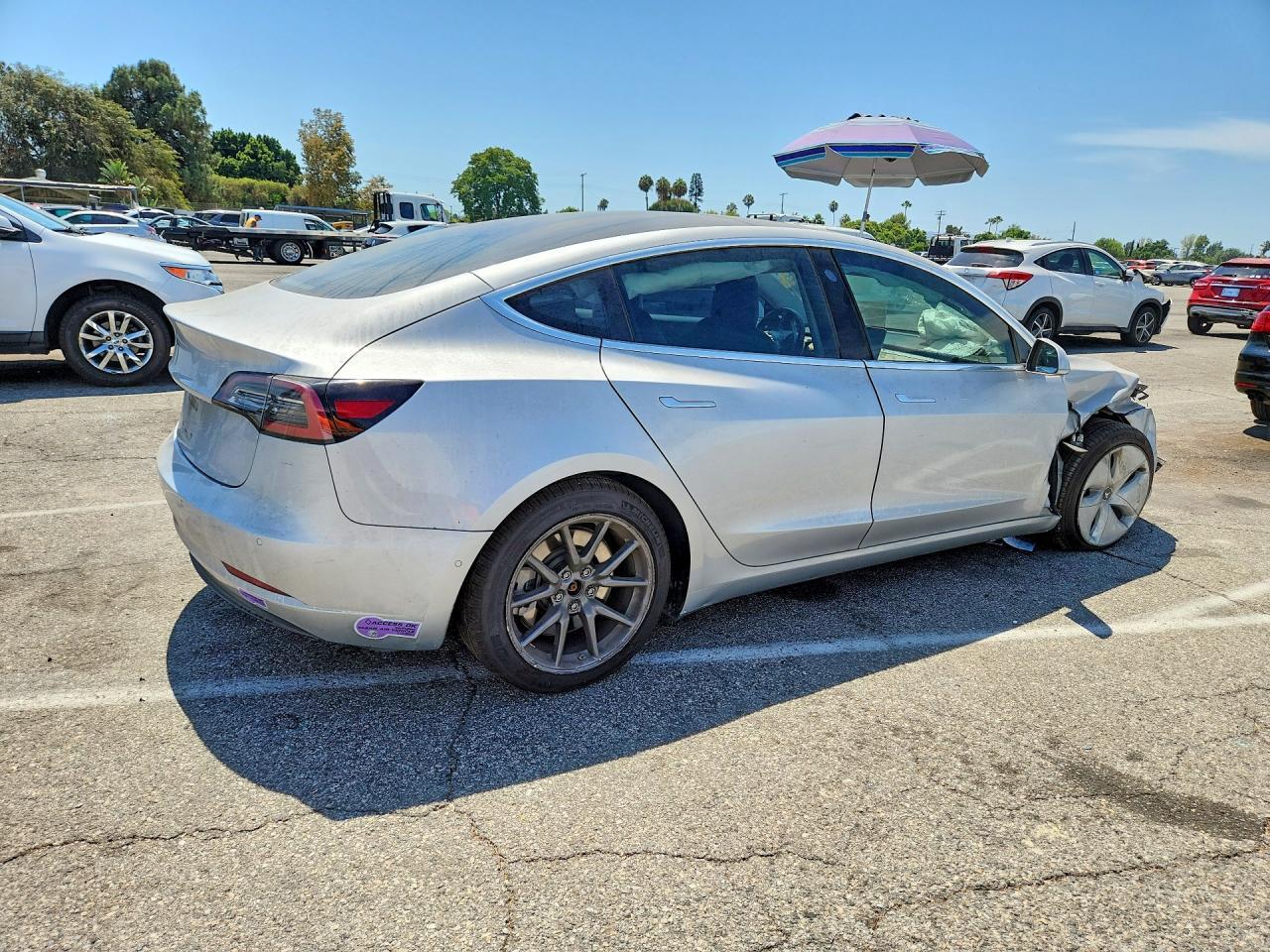 2018 Tesla Model 3 - Фото 3