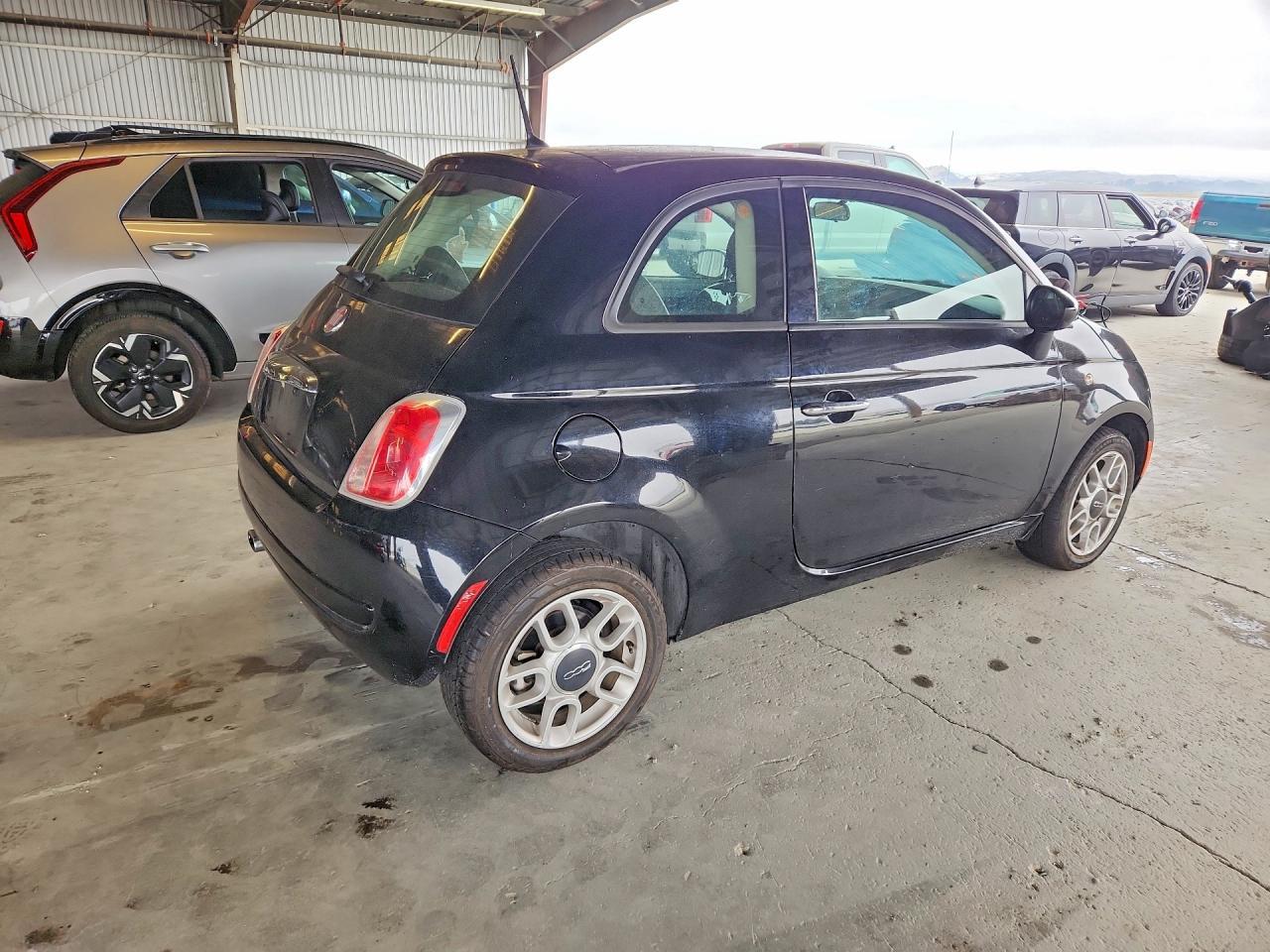 2015 Fiat 500 - Фото 3