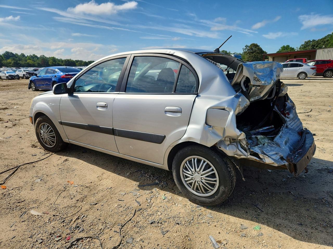 2006 Kia Rio Base - Фото 2