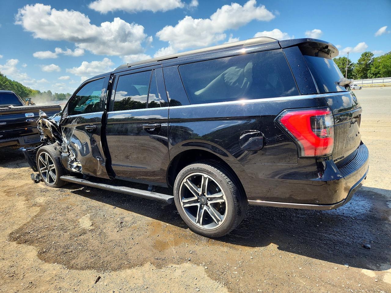2021 Ford Expedition Max Limited - Фото 2