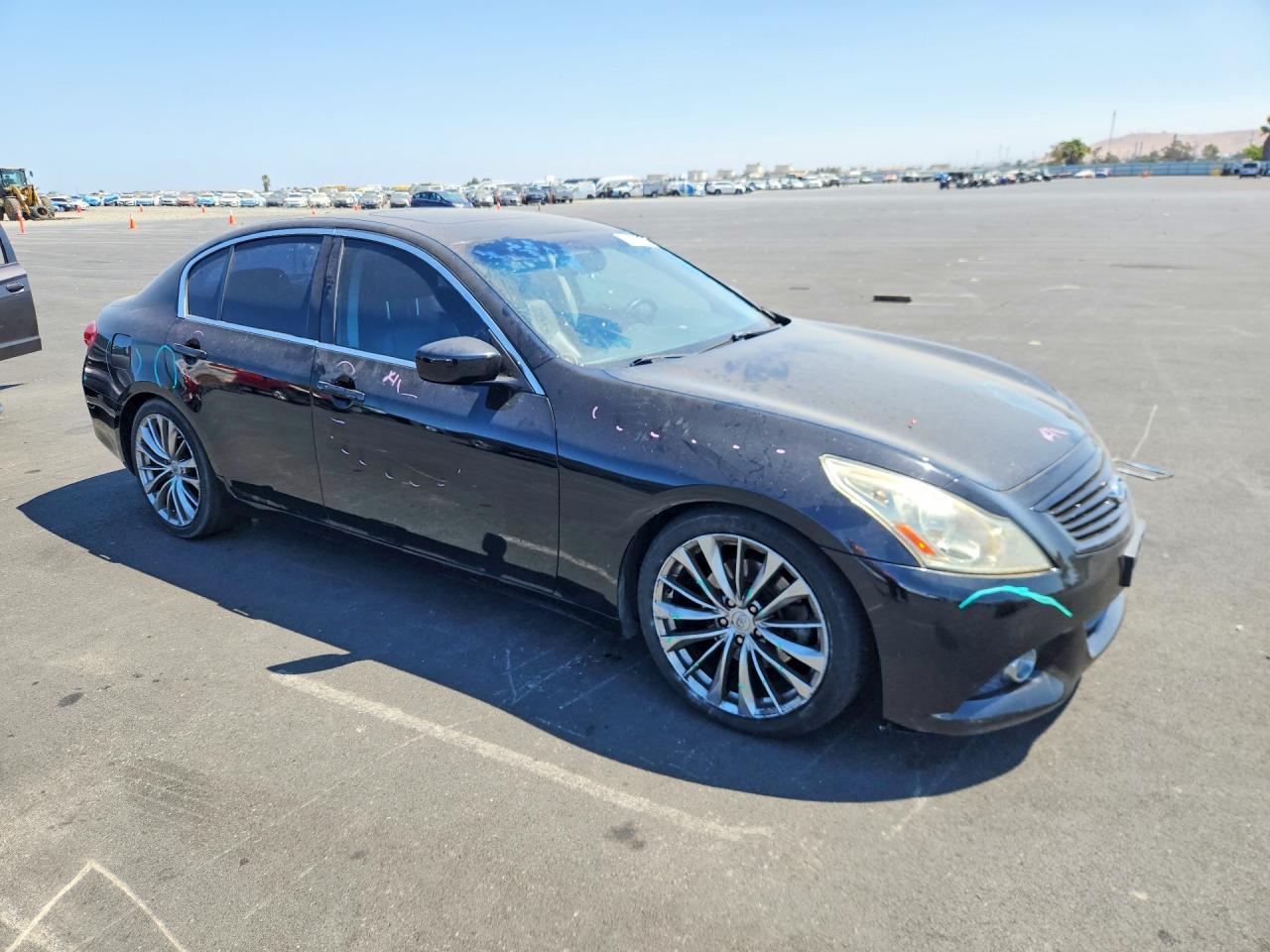2010 Infiniti G37 Sedan X - Фото 4