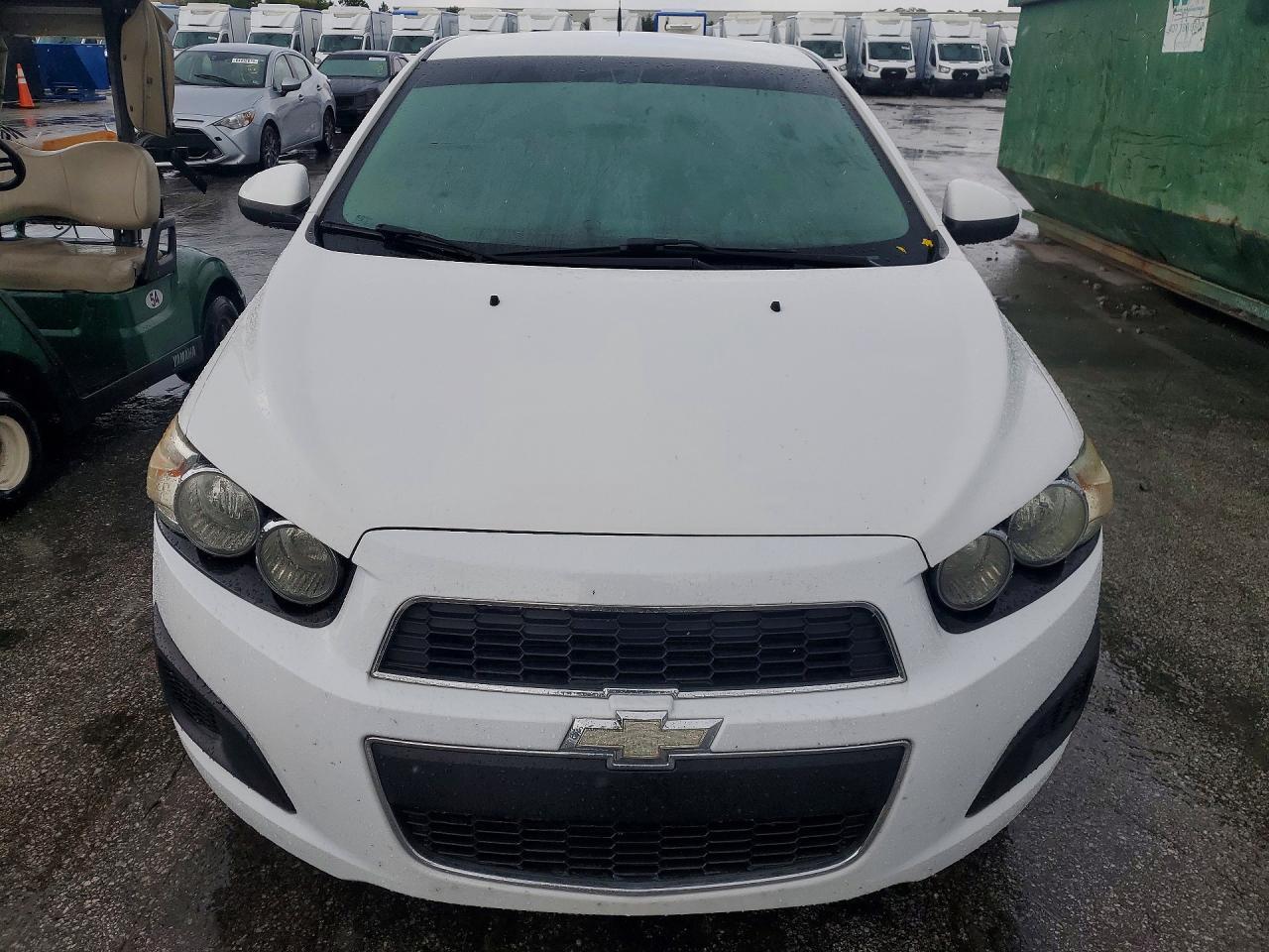 2014 Chevrolet Sonic Lt - Image 5
