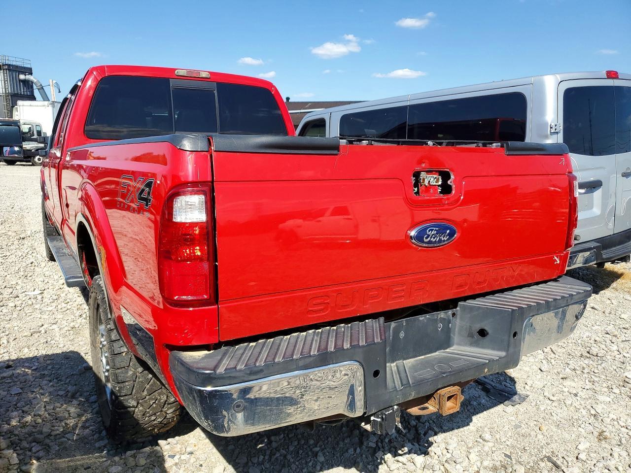 2012 Ford F350 Super Duty - Фото 2