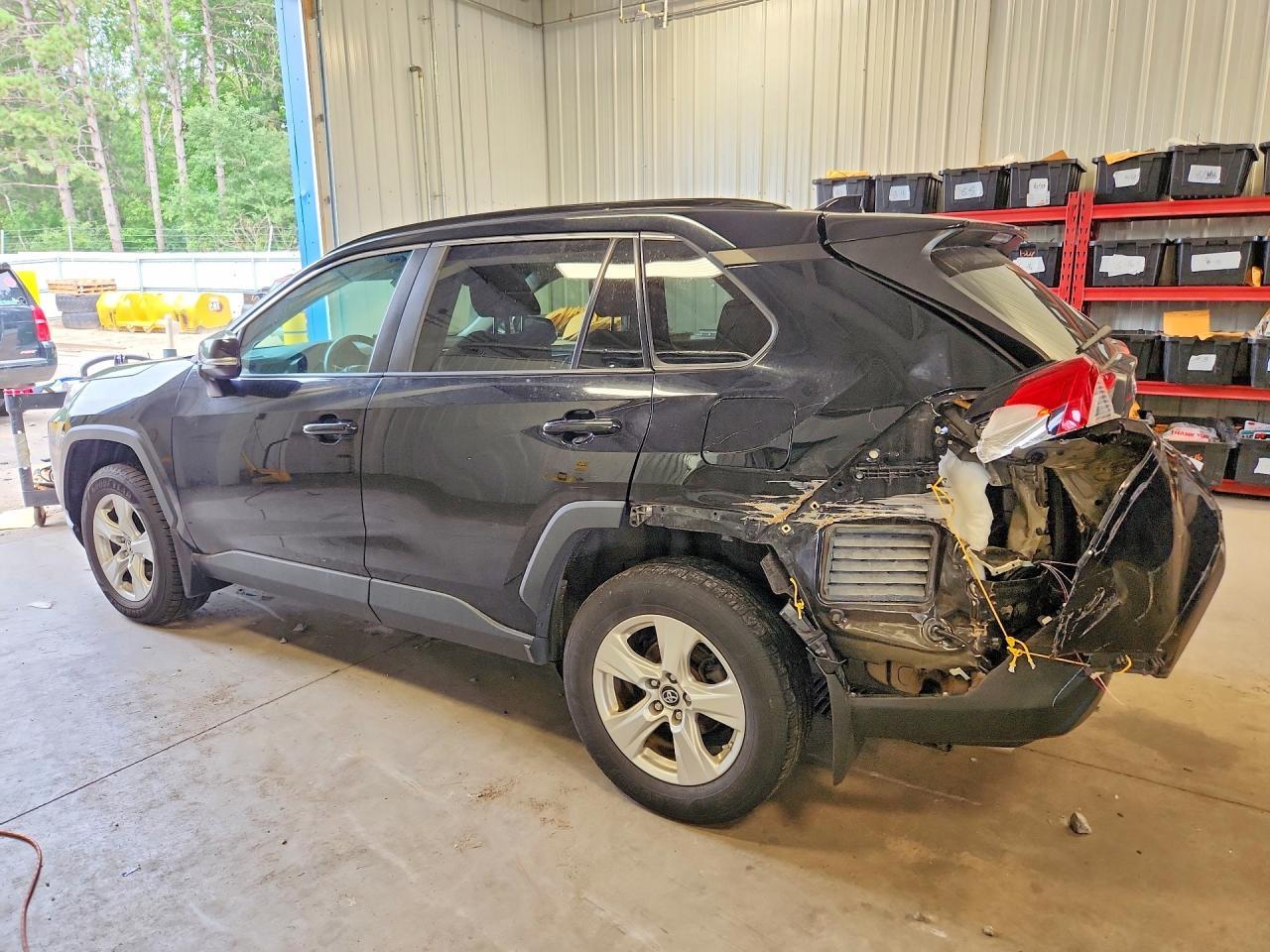 2019 Toyota Rav4 Xle - Фото 2