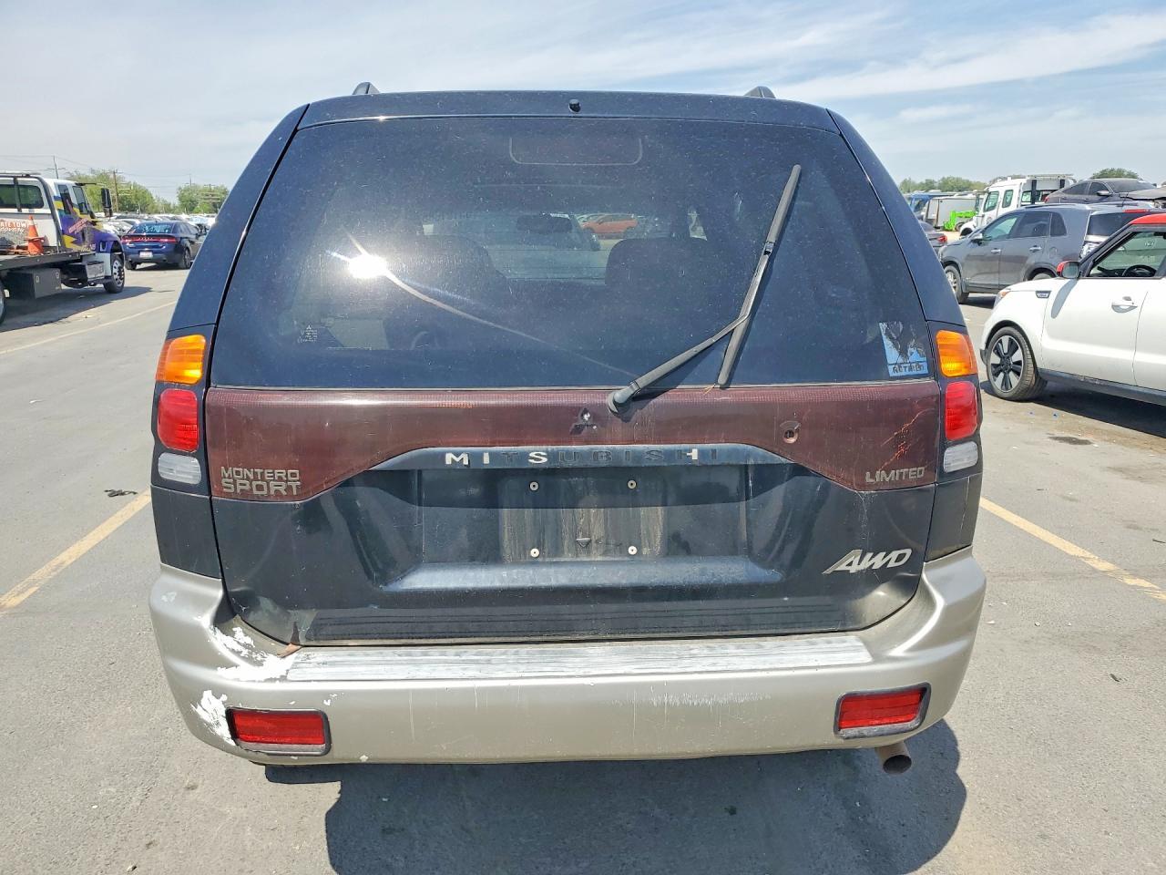2002 Mitsubishi Montero Sport Limited - Фото 6