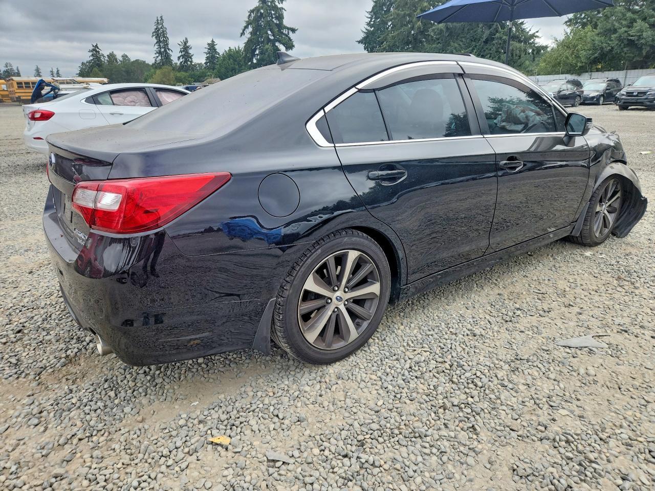 2016 Subaru Legacy 3.6R Limited - Фото 3