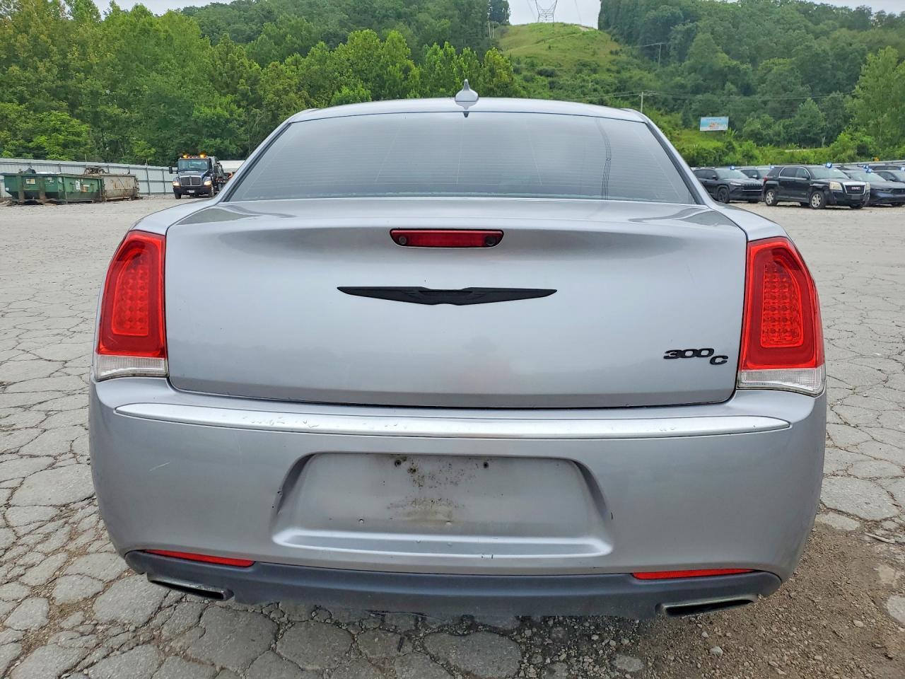 2017 Chrysler 300C Platinum - Фото 6