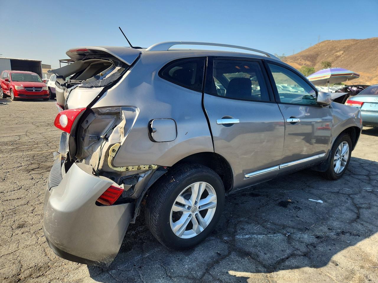 2013 Nissan Rogue S - Фото 3