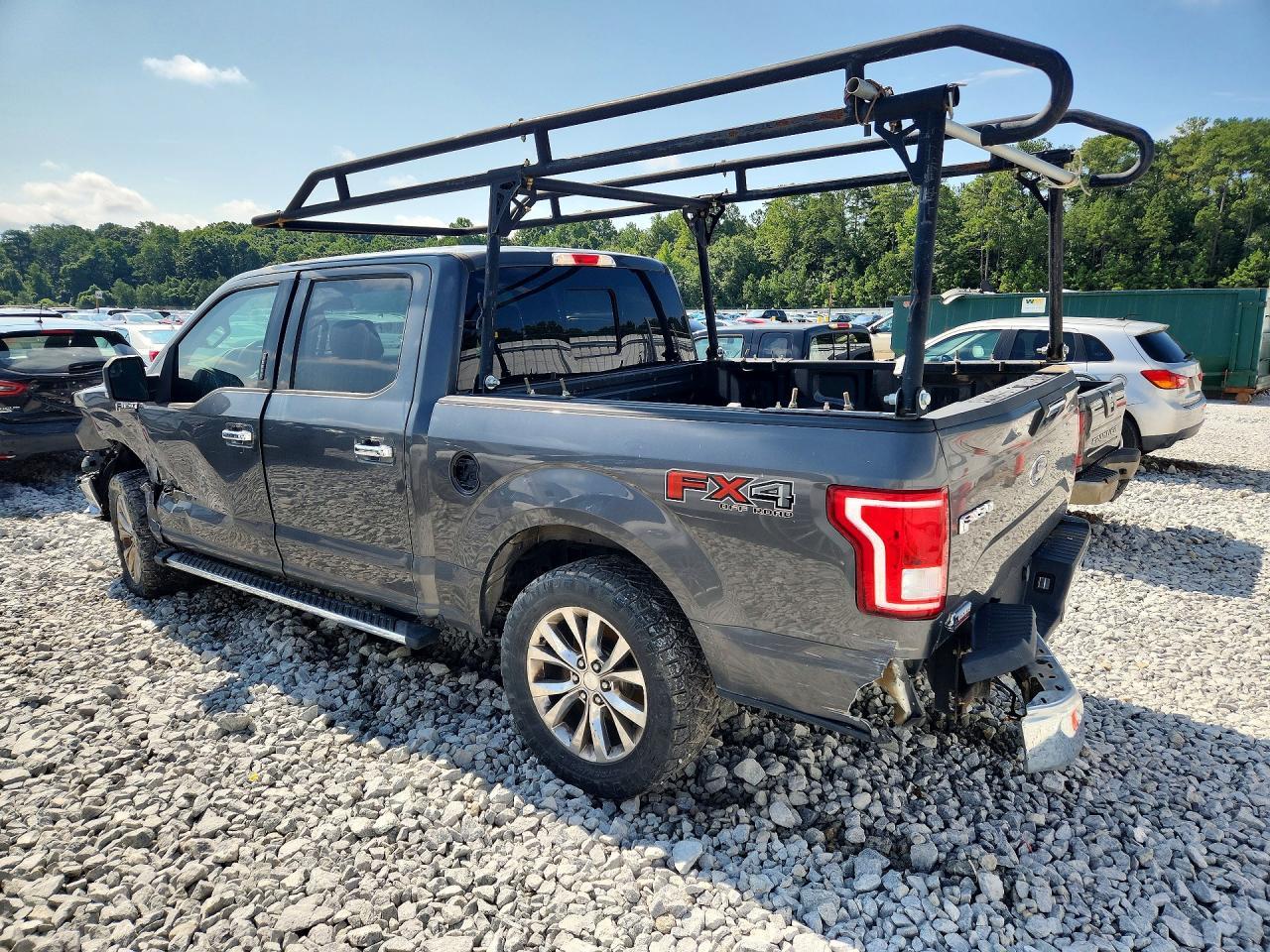 2015 Ford F150 Supercrew - Фото 2