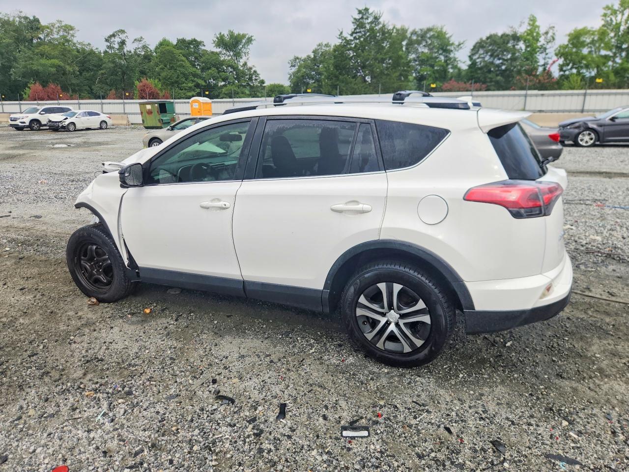 2018 Toyota Rav4 Le - Фото 2