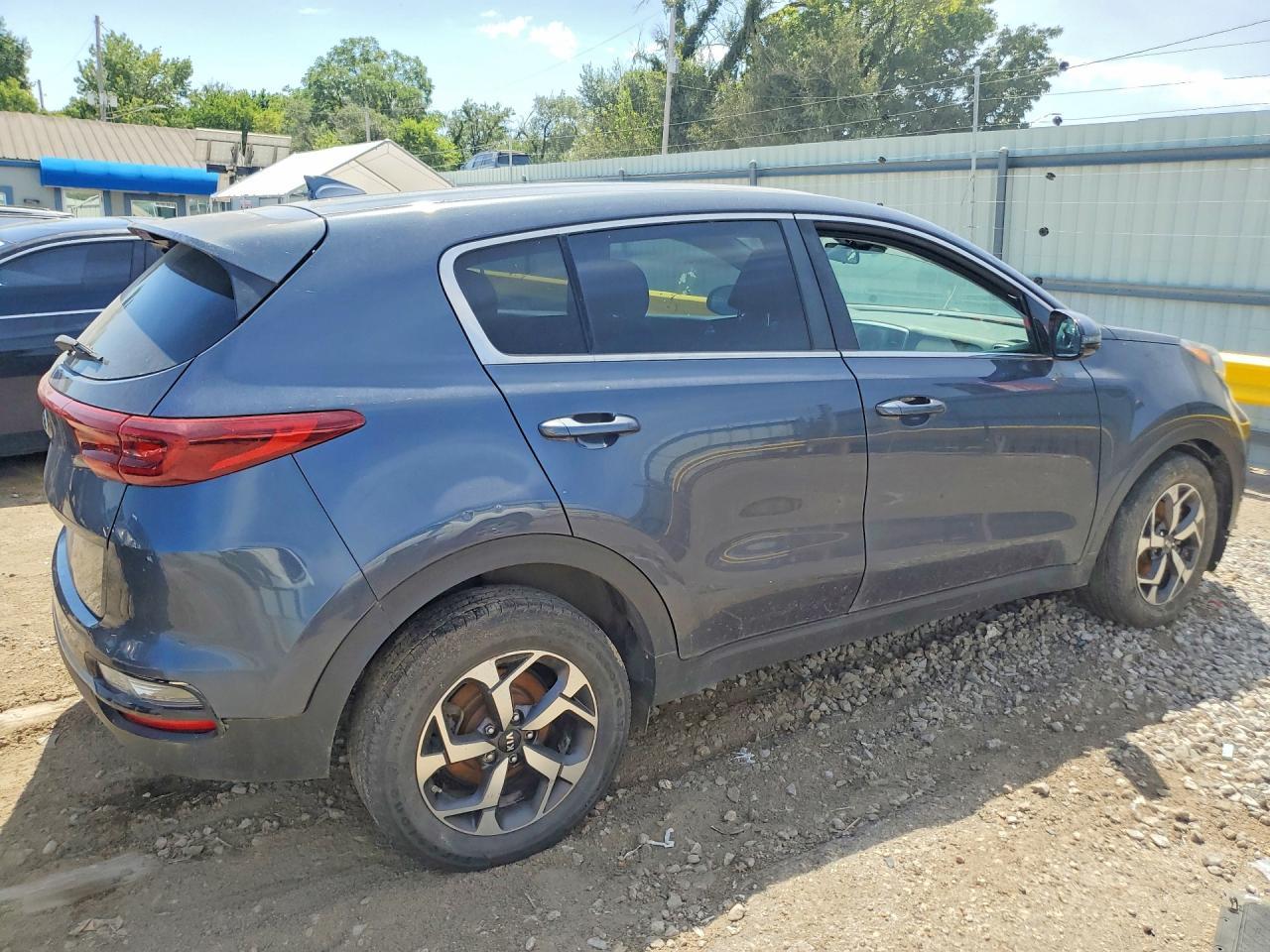 2020 Kia Sportage Lx - Фото 3