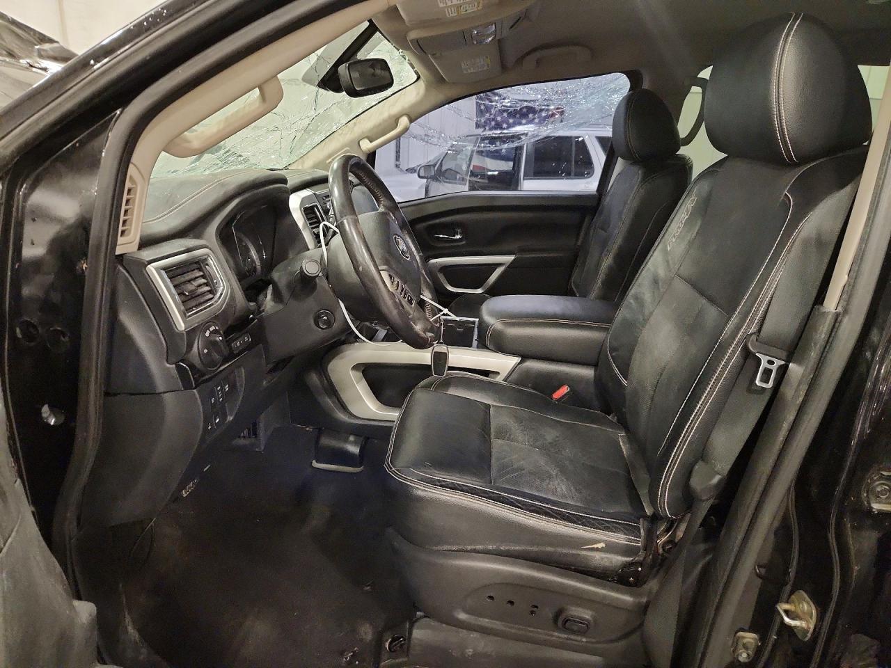 2017 Nissan Titan Xd Pro-4X - Image 7