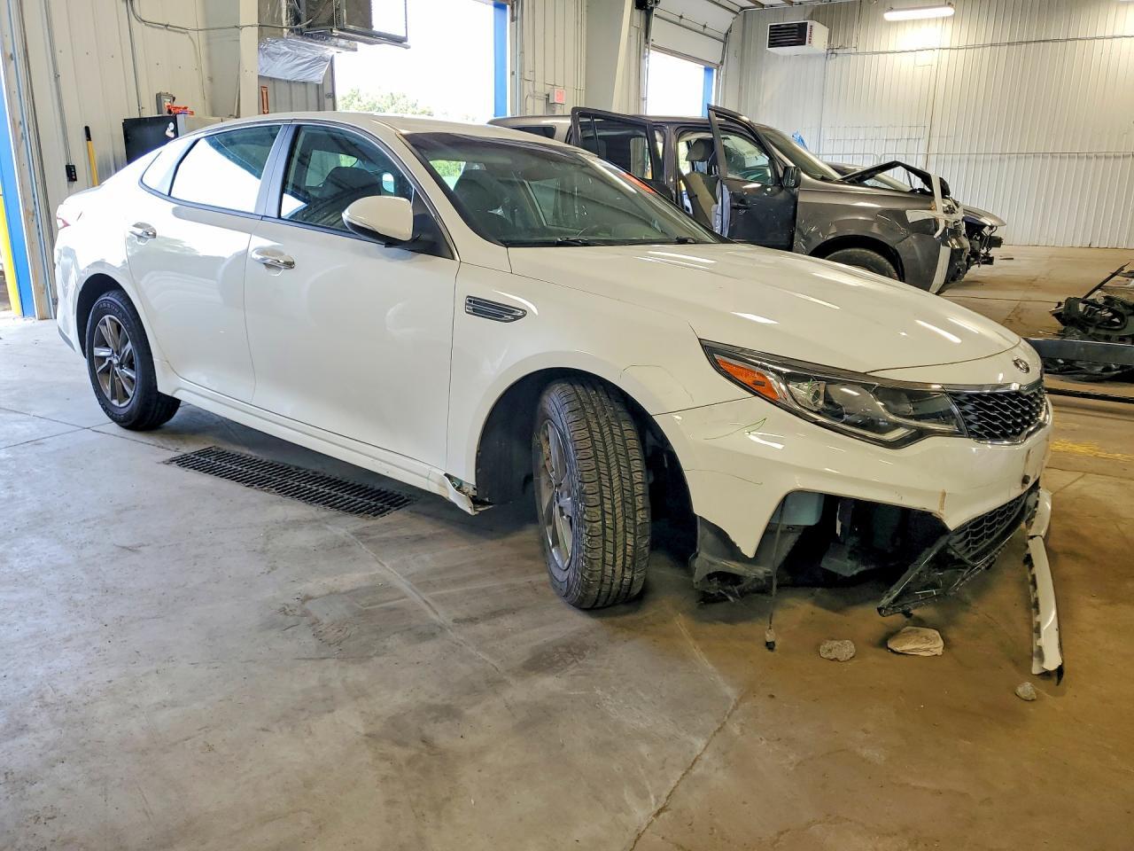 2020 Kia Optima Lx - Image 4