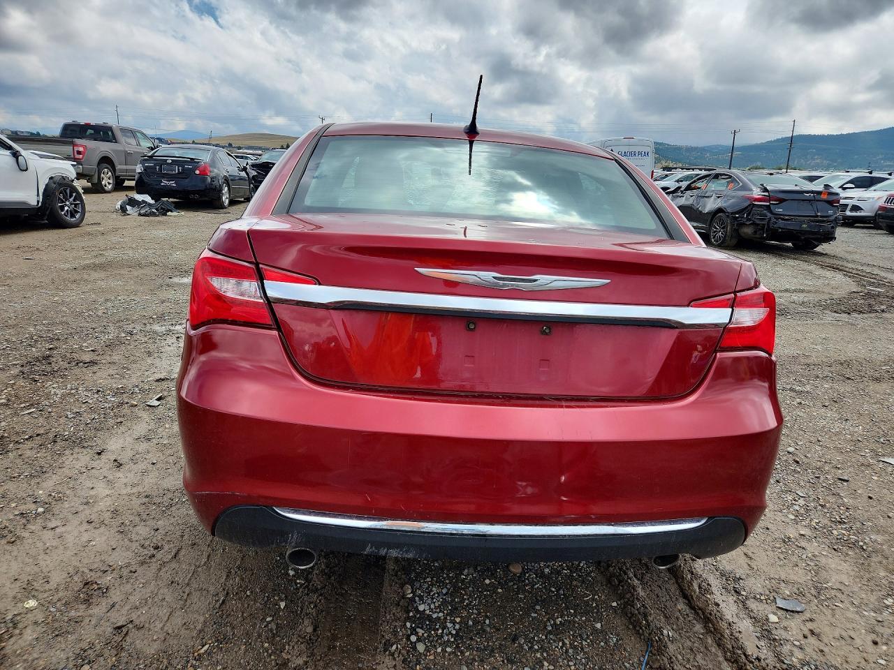 2013 Chrysler 200 Limited - Image 6