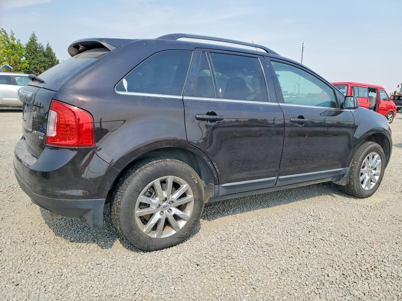 2013 Ford Edge Limited - Image 3