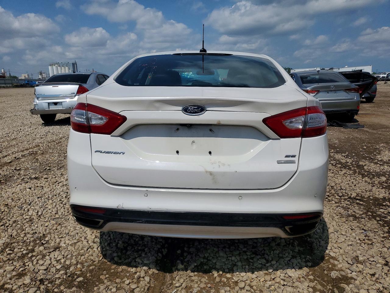 2016 Ford Fusion Se - Фото 6