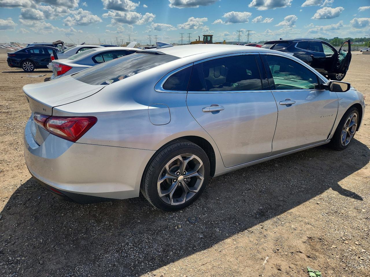 2021 Chevrolet Malibu Lt - Image 3