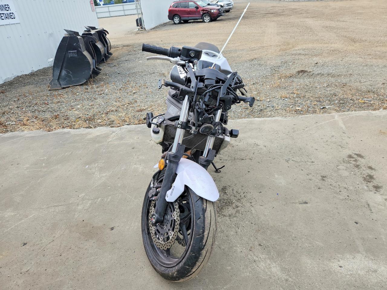 2015 Kawasaki Ex650 F - Фото 2