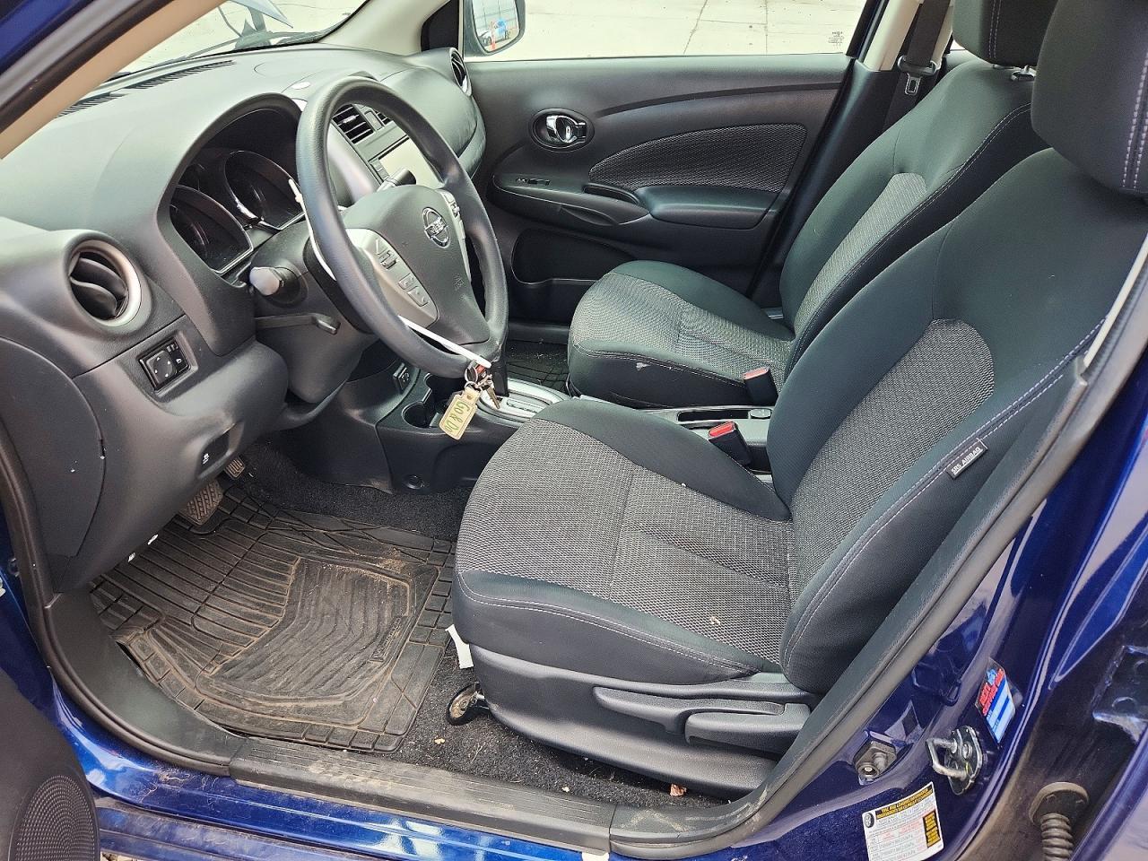 2019 Nissan Versa Sv - Image 7