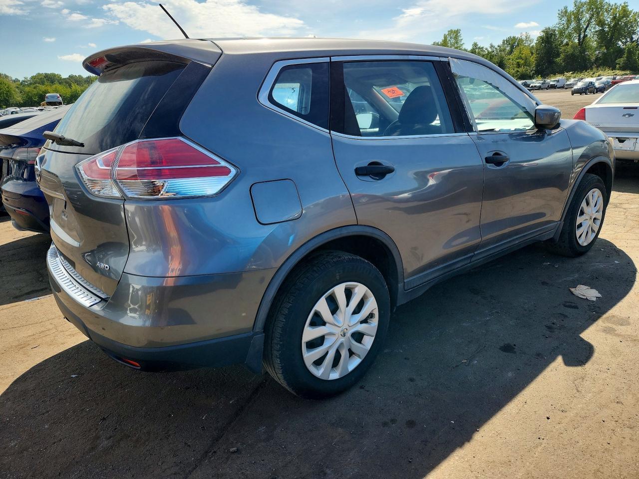 2016 Nissan Rogue - Фото 3