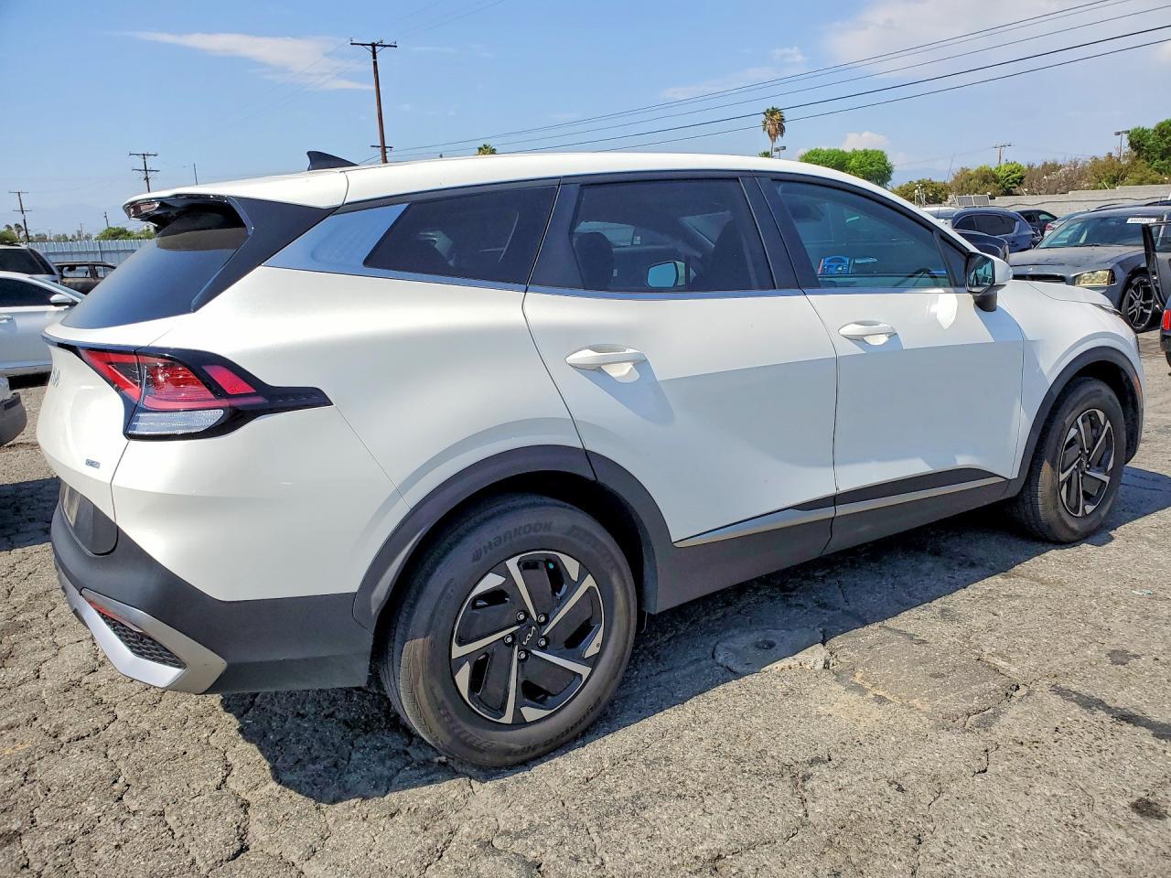 2023 Kia Sportage Lx - Фото 3