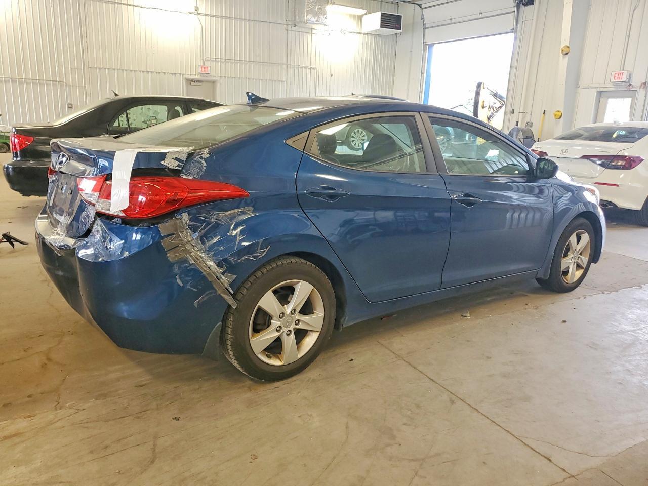 2013 Hyundai Elantra Gls - Image 3