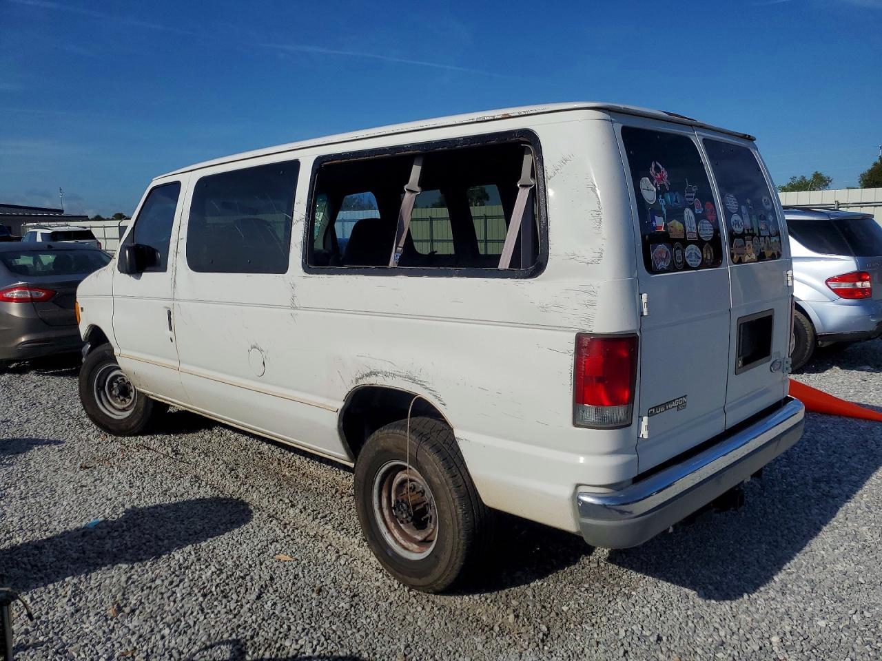 1998 Ford Econoline E350 - Image 2