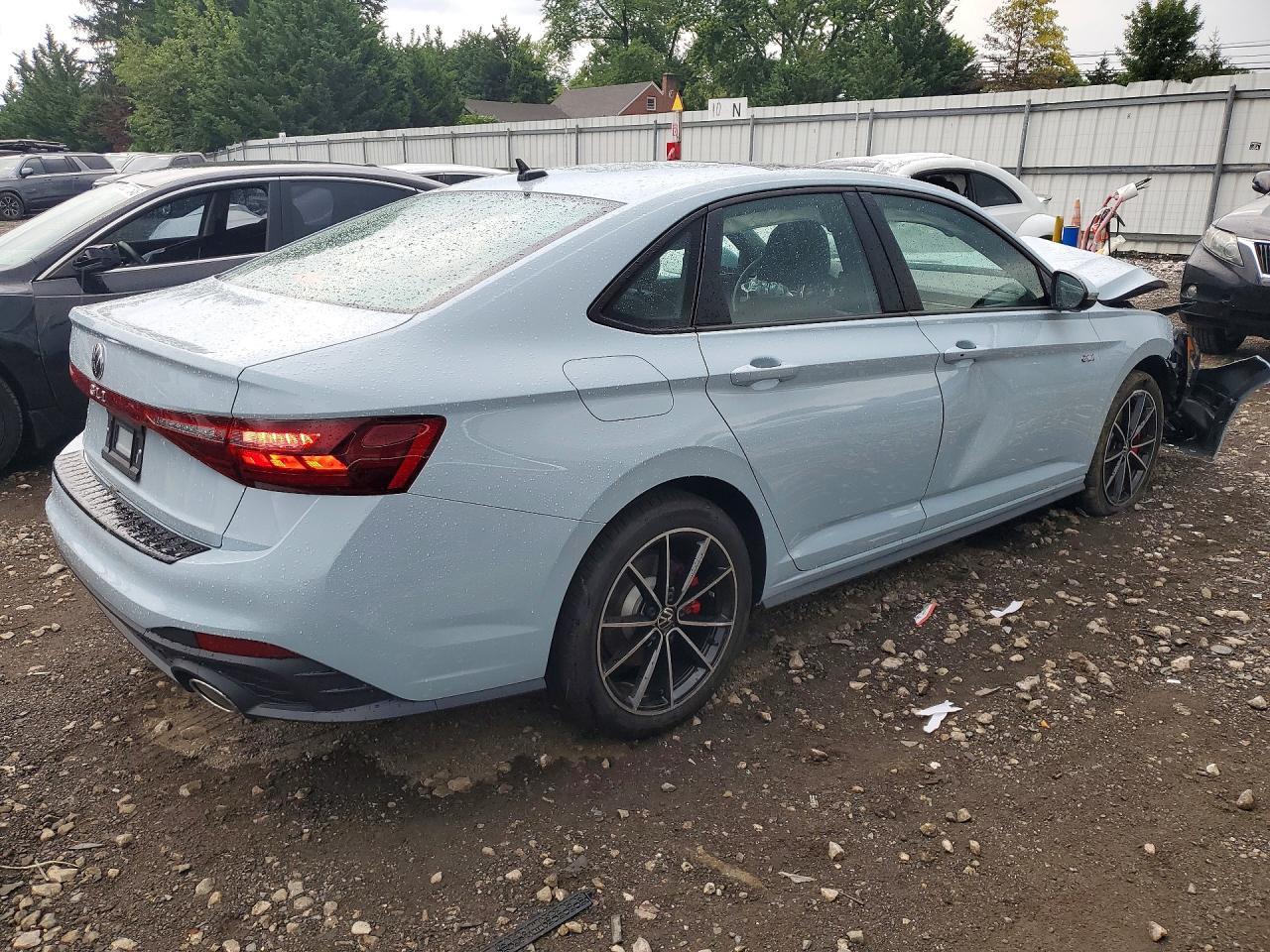 2026 Volkswagen Jetta Gli Autobahn - Фото 3
