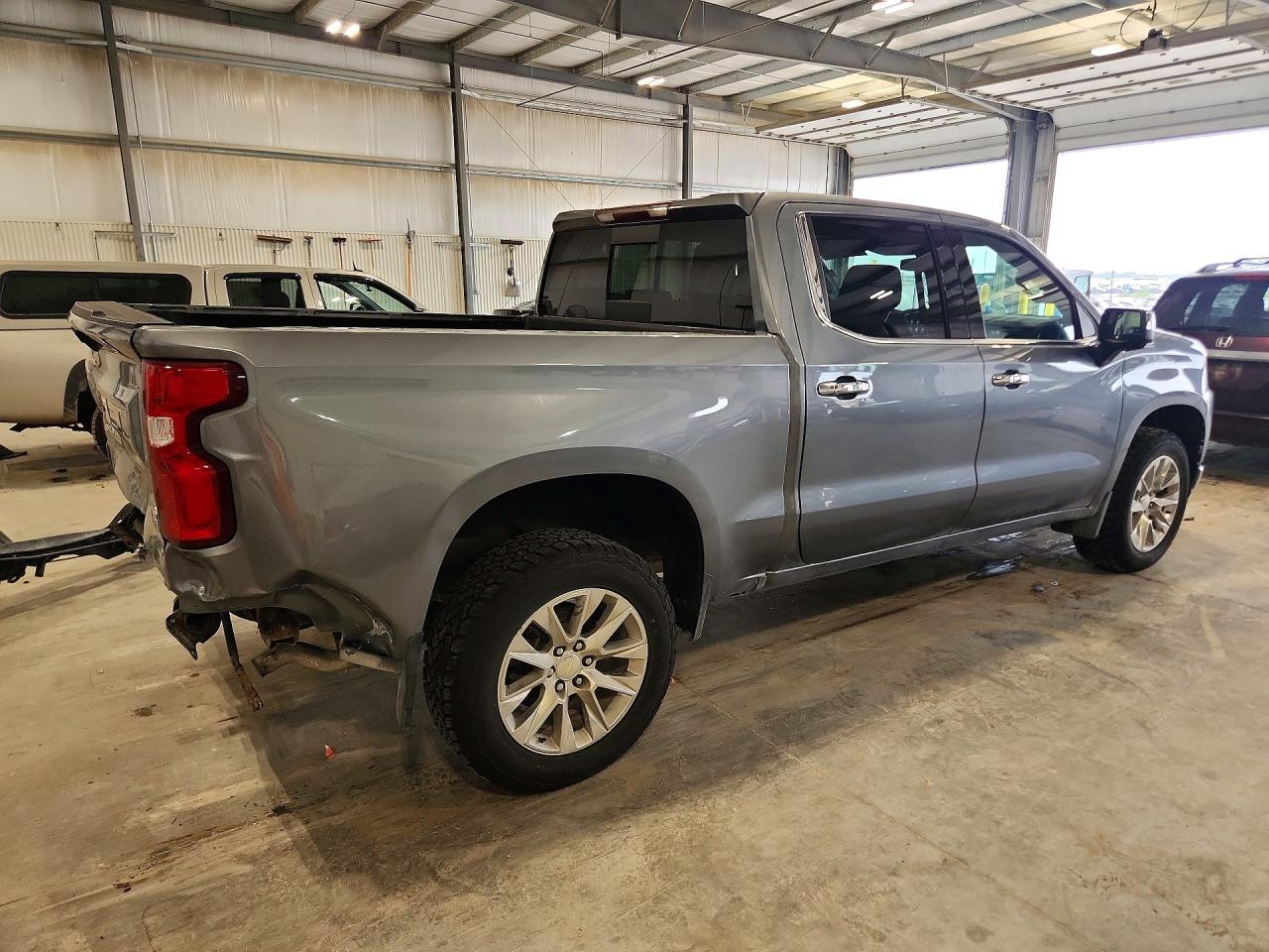 2020 Chevrolet Silverado K1500 Ltz - Фото 3