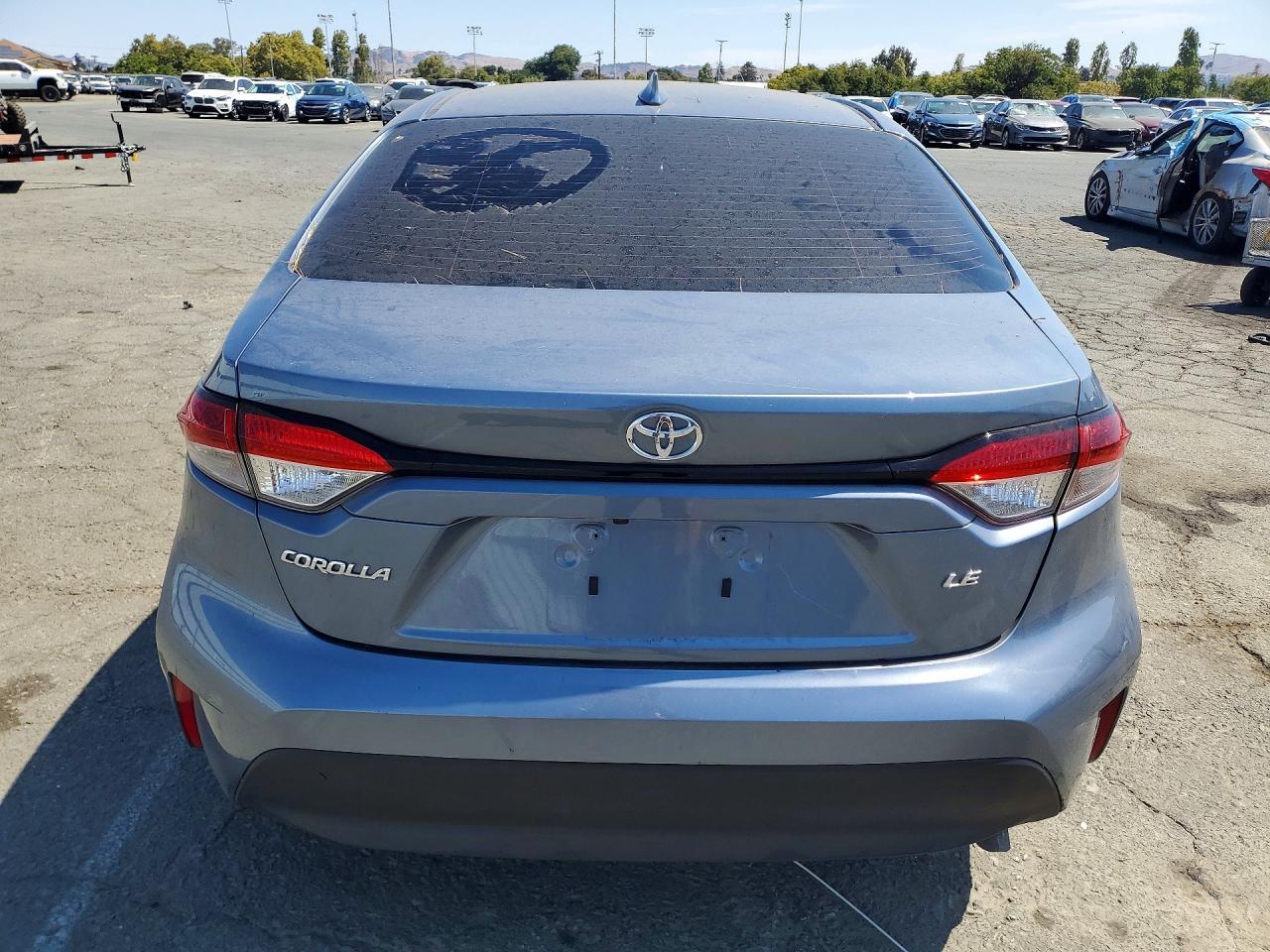 2025 Toyota Corolla Le - Фото 6