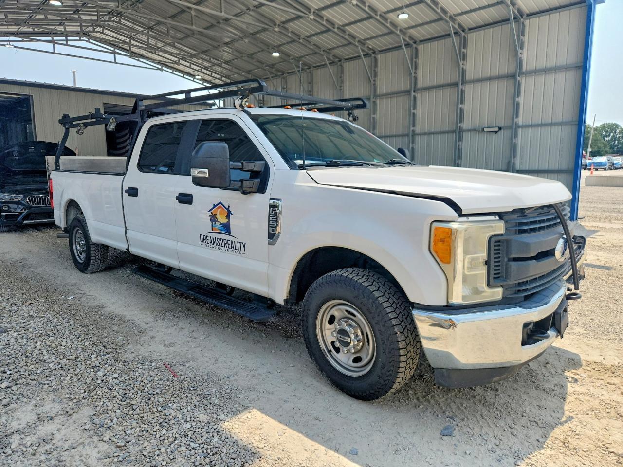 2017 Ford F250 Super Duty - Image 4