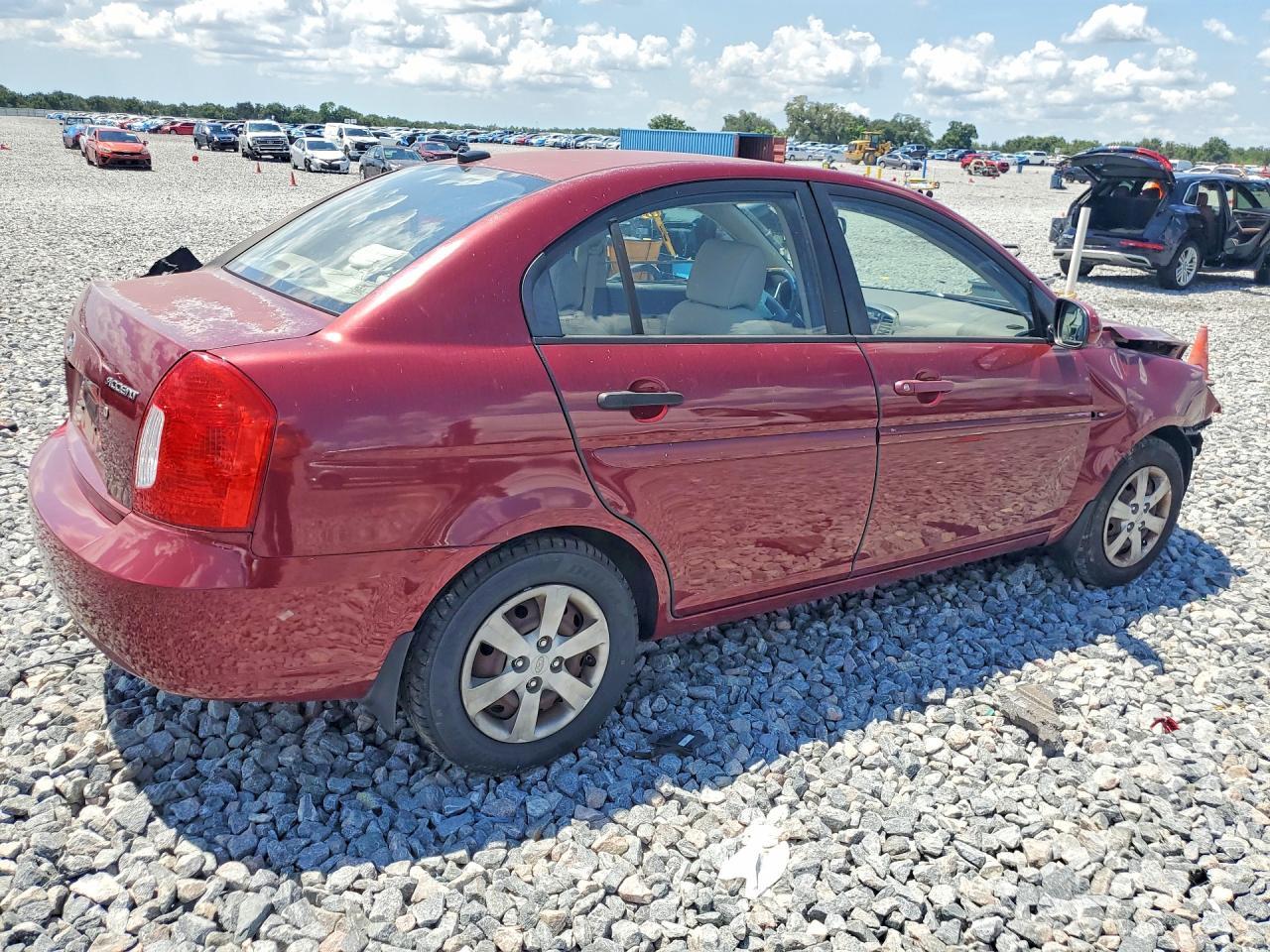 2010 Hyundai Accent Gls - Фото 3