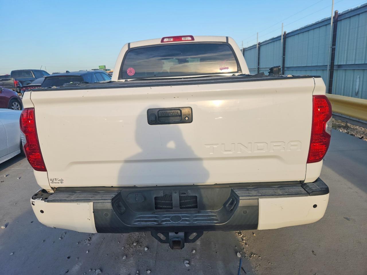 2015 Toyota Tundra Platinum - Image 6
