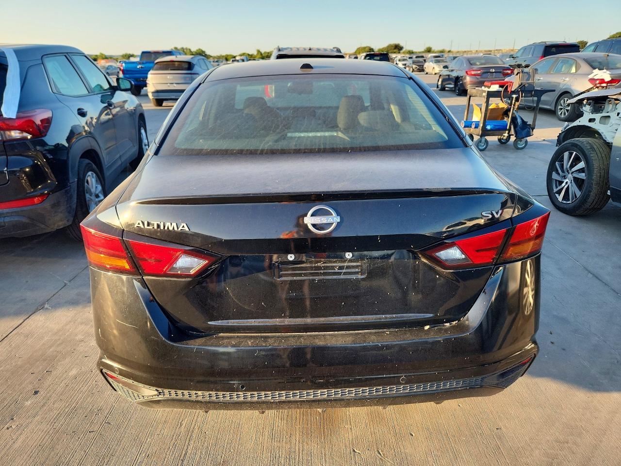 2023 Nissan Altima Sv - Фото 6