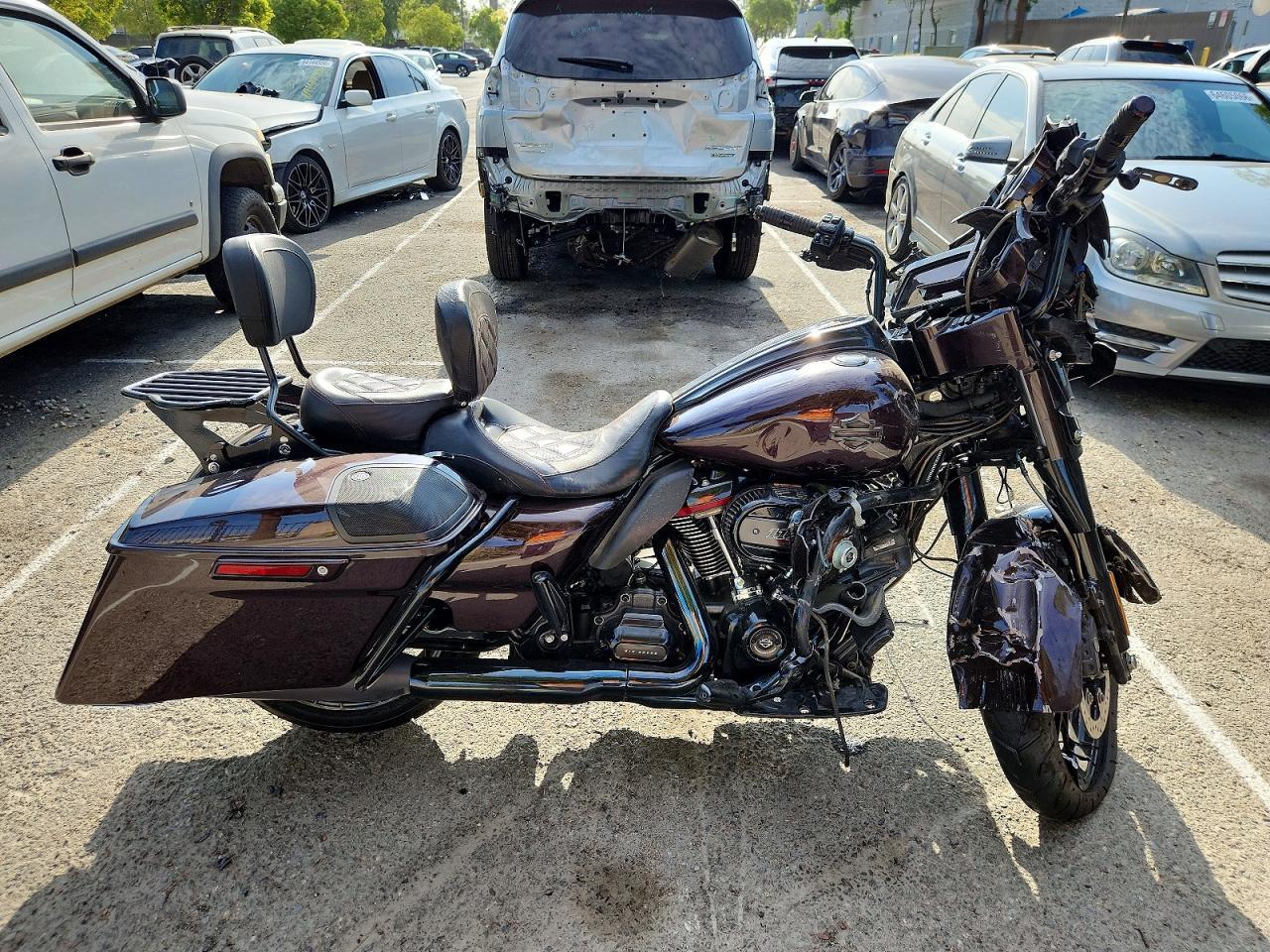 2019 Harley-Davidson Flhxse