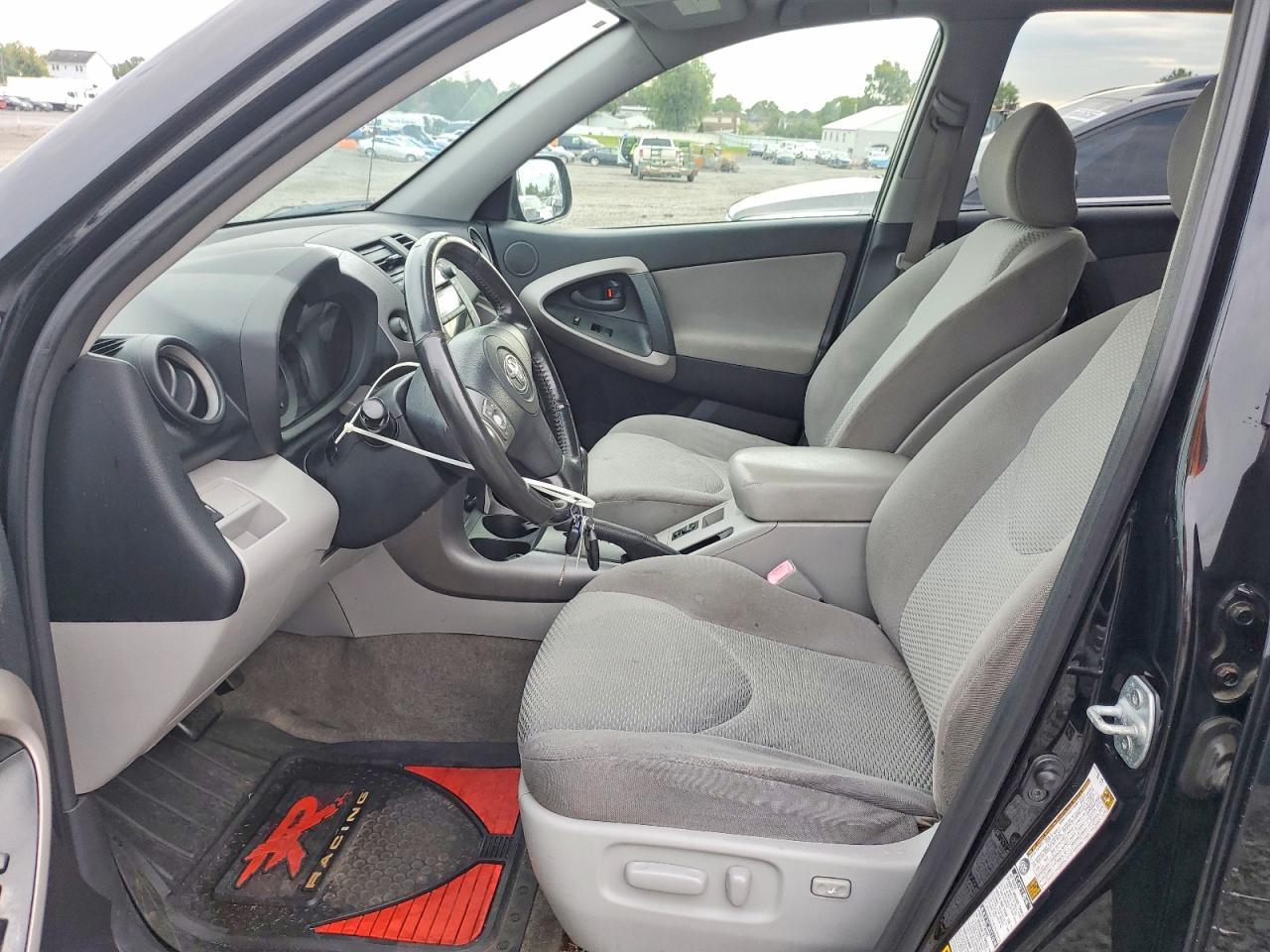 2007 Toyota Rav4 Limited - Image 7