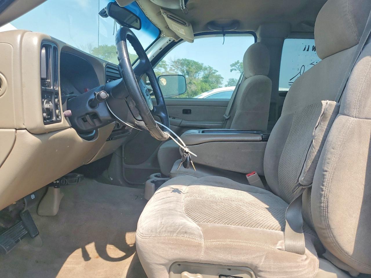 2002 Chevrolet Silverado C2500 Heavy Duty - Фото 7