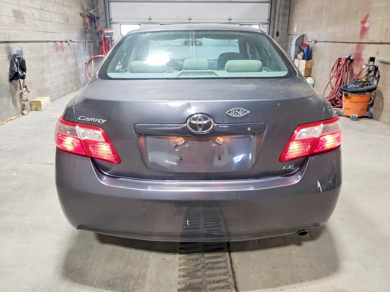 2008 Toyota Camry Le - Фото 6