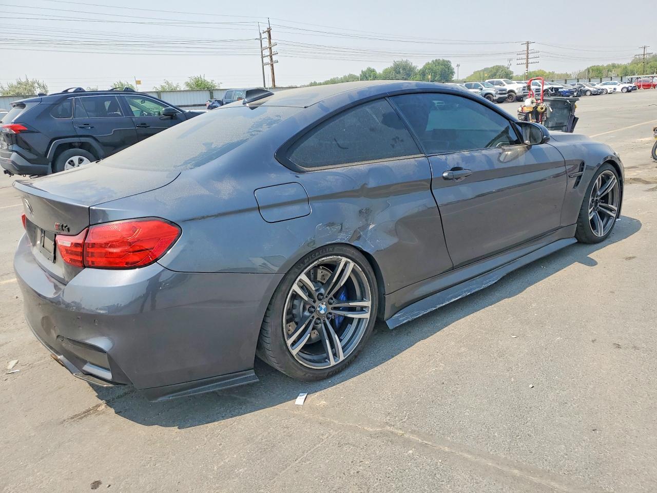 2018 BMW M4 - Фото 3
