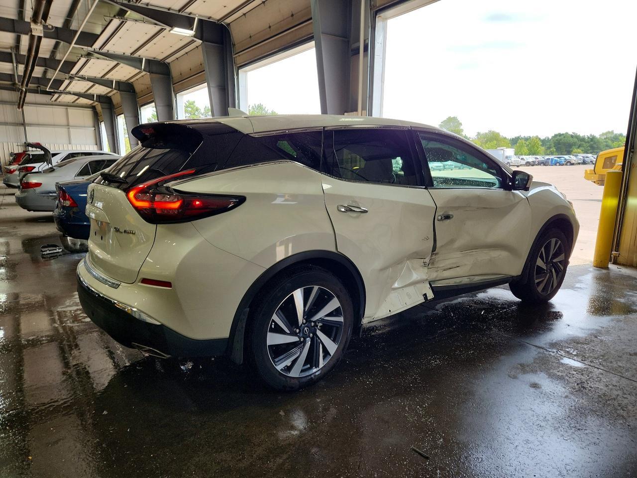 2024 Nissan Murano Sl - Image 3