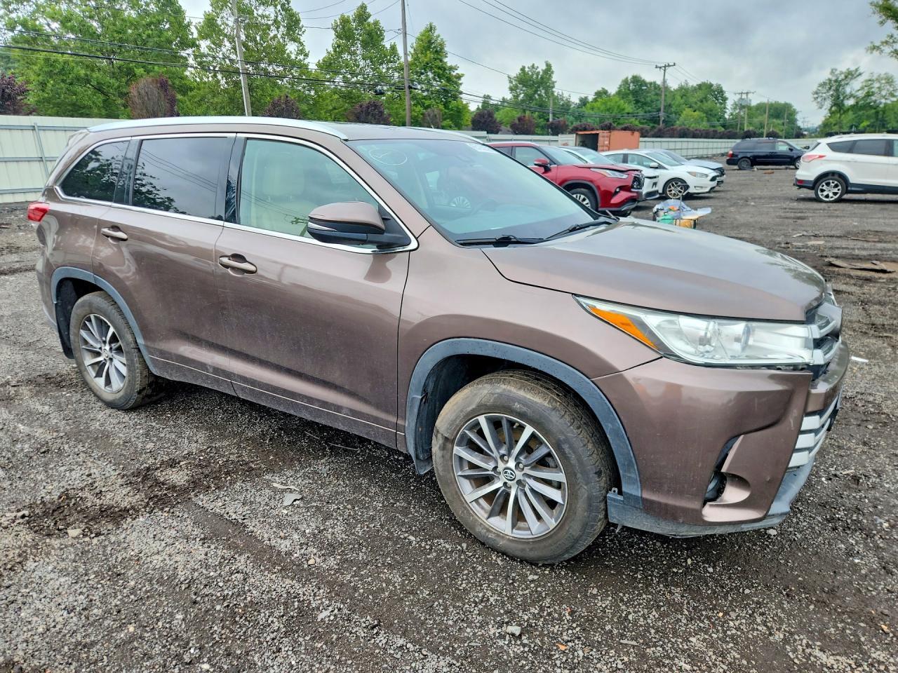 2018 Toyota Highlander Xle - Фото 4