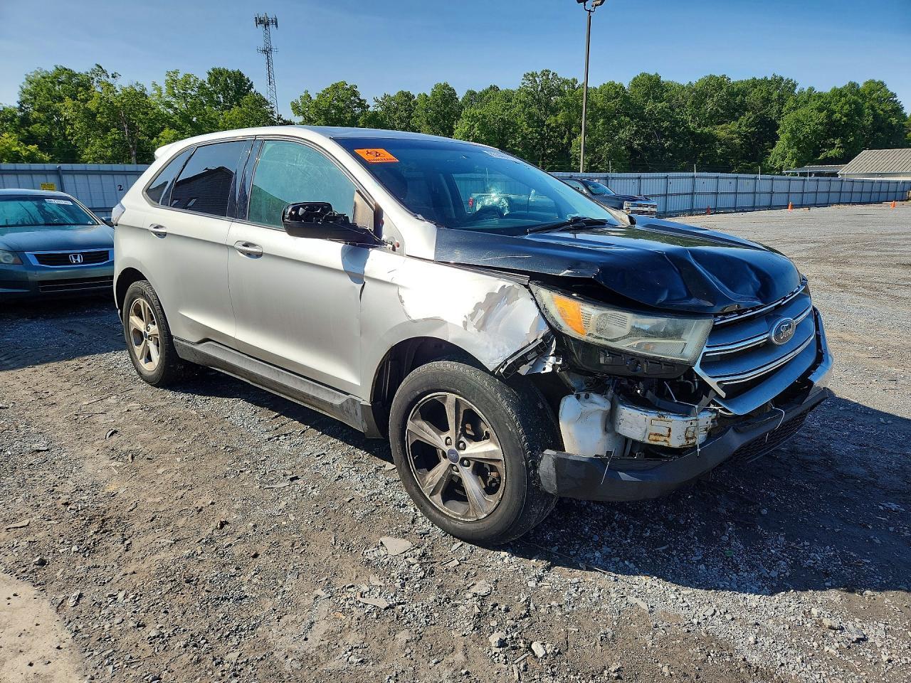2015 Ford Edge Se - Фото 4