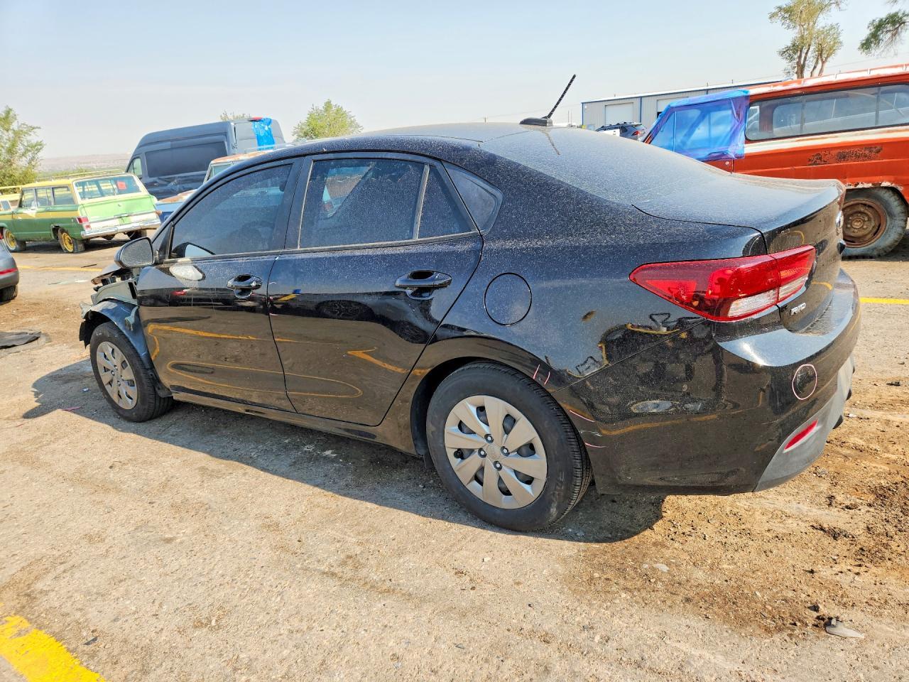 2020 Kia Rio S - Фото 2
