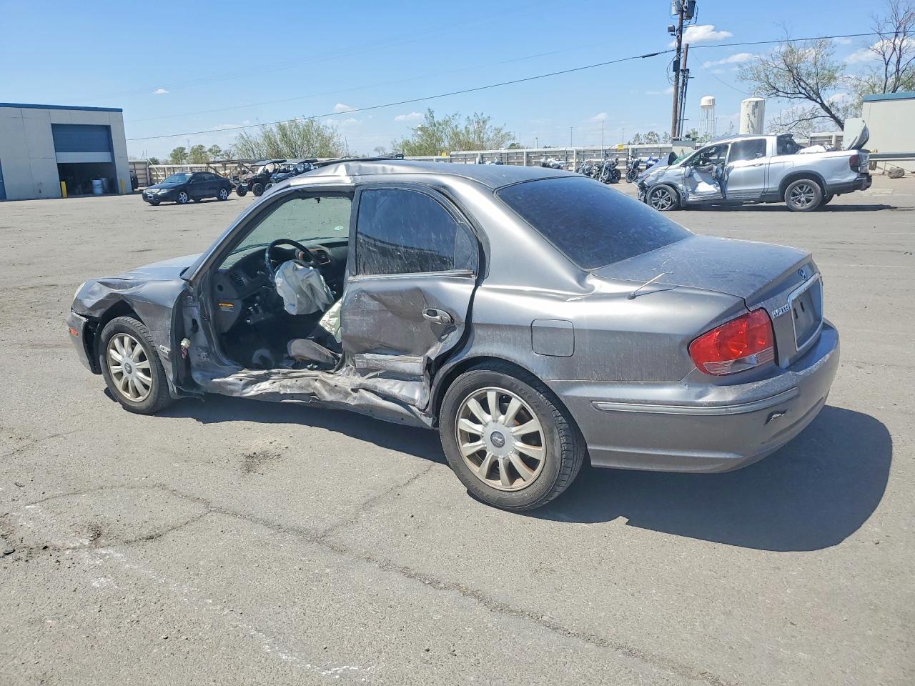 2004 Hyundai Sonata Gls - Фото 2