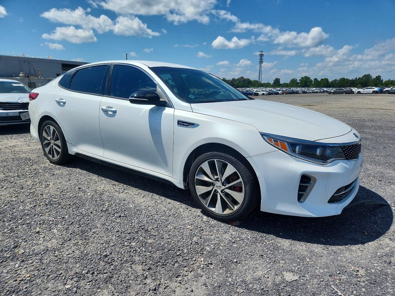 2017 Kia Optima Sx - Image 4